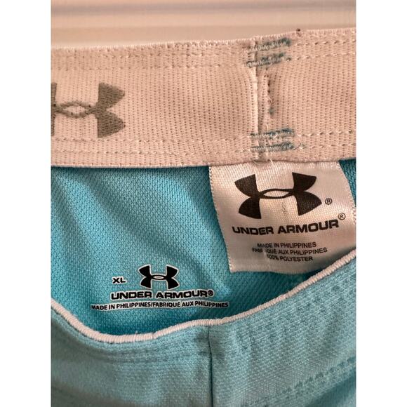 Under Armour Athletic Shorts - Picture 2 of 2